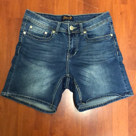 7 For All Mankind Pants - 7 FIR ALL MANKIND SHORTS